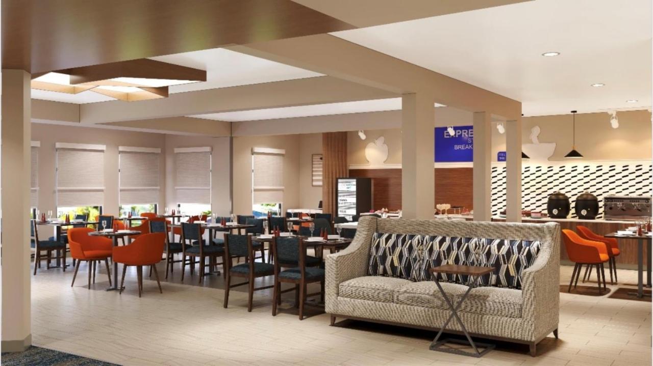 Holiday Inn Express Redding North By Ihg Екстериор снимка